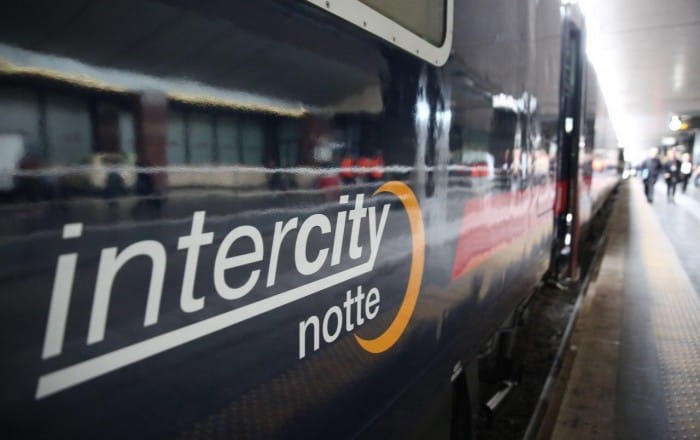 A picture showing an Intercity Notte night train