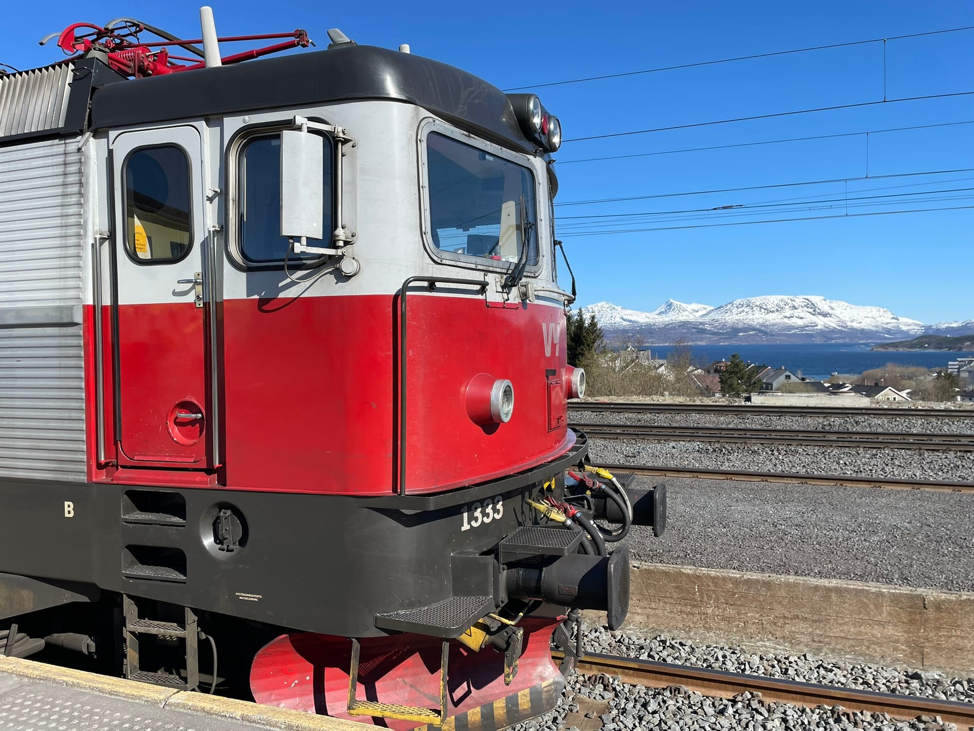 Die Lokomotive des Norrland-Nachtzuges