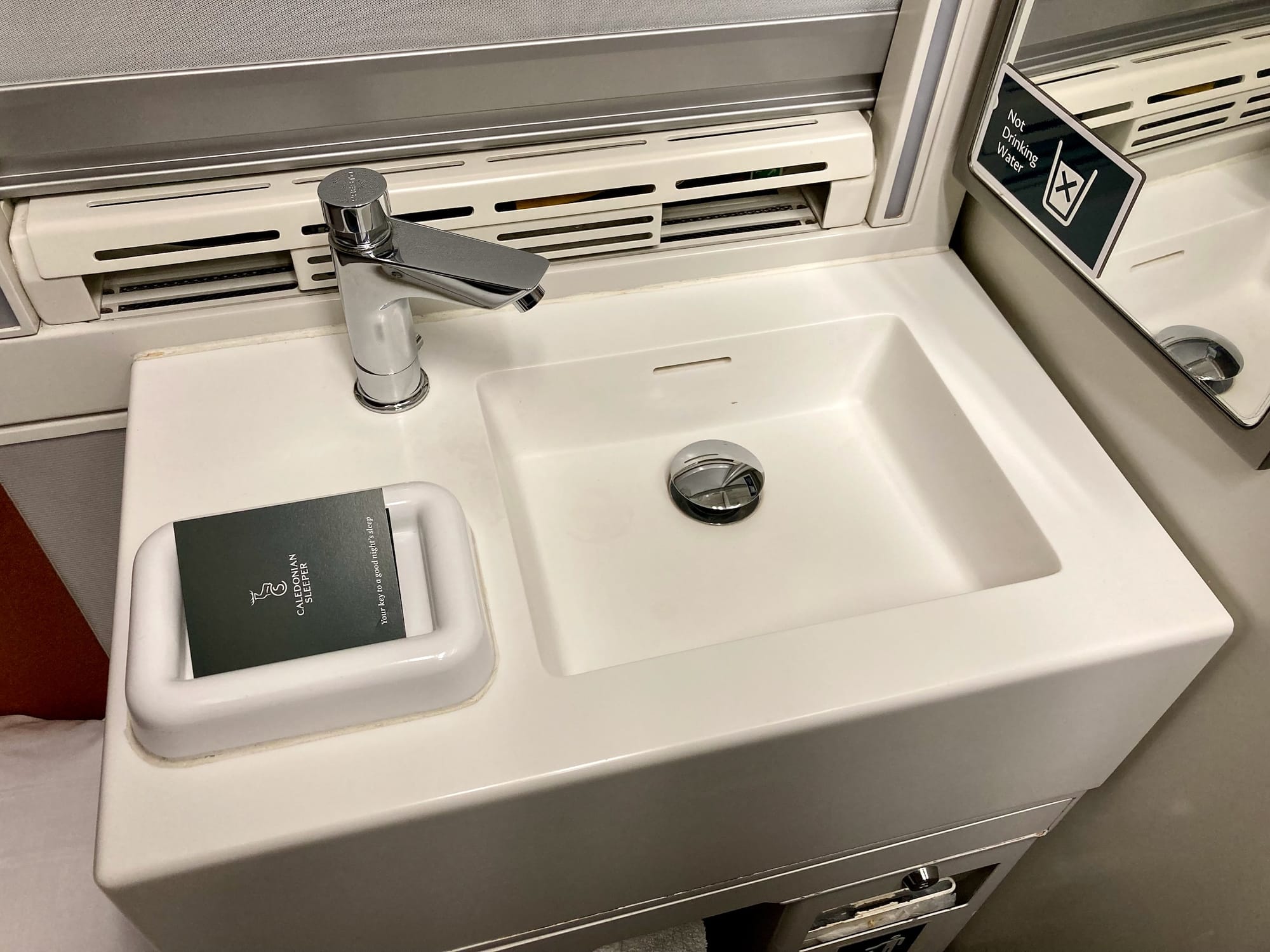 Man sieht dem Zug sein junges Alter an